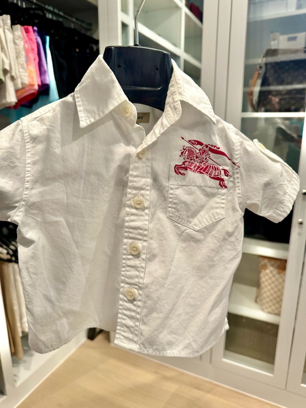 Burberry Equestrian Knight Design White Short-Sleeve Button-Down with Red Crest